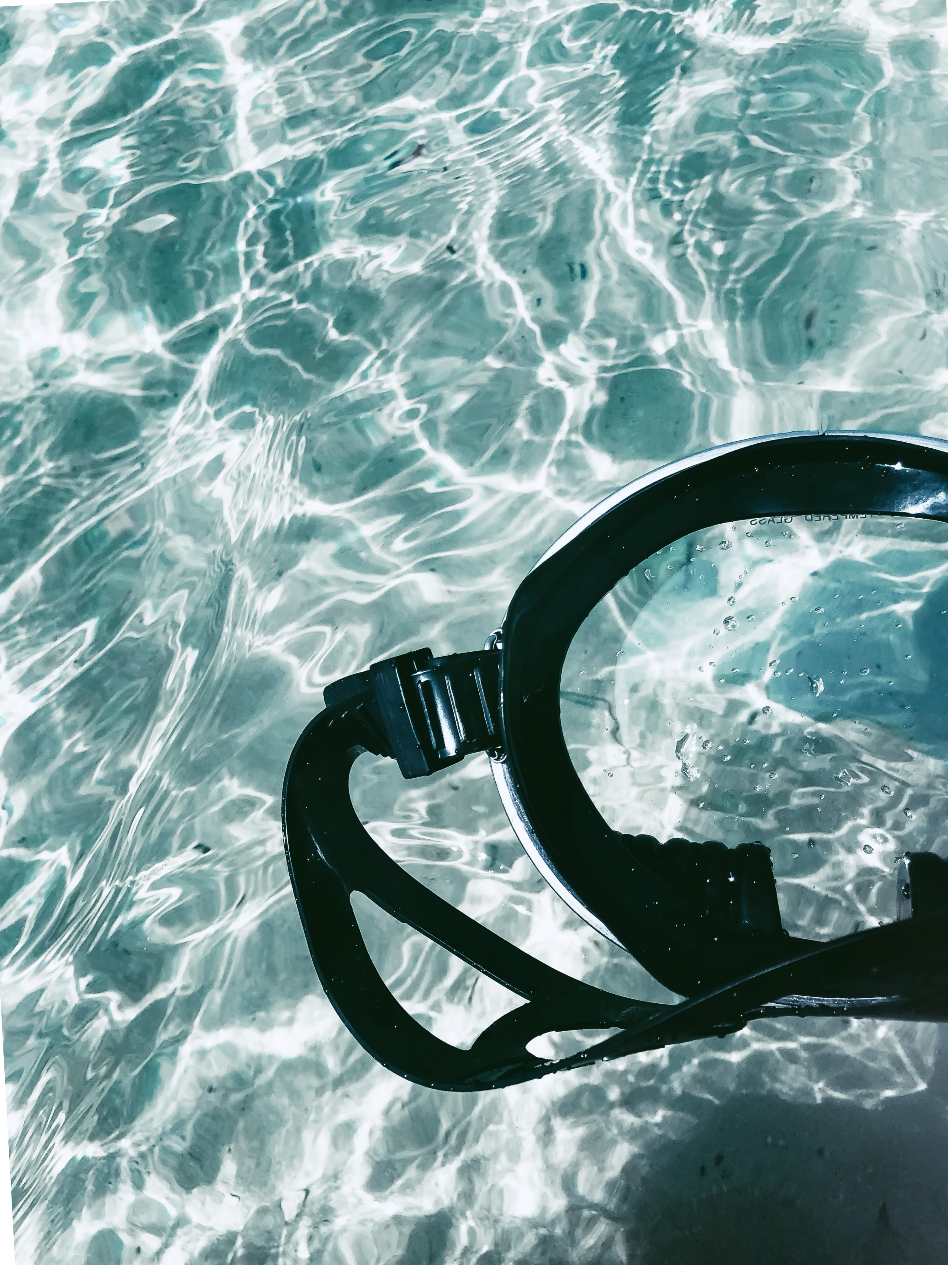 Vintage diving goggles